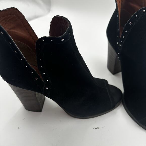 Lucky Brand Libeth Ankle Boots Women’s 7.5. Black Suede - Picture 1 of 7